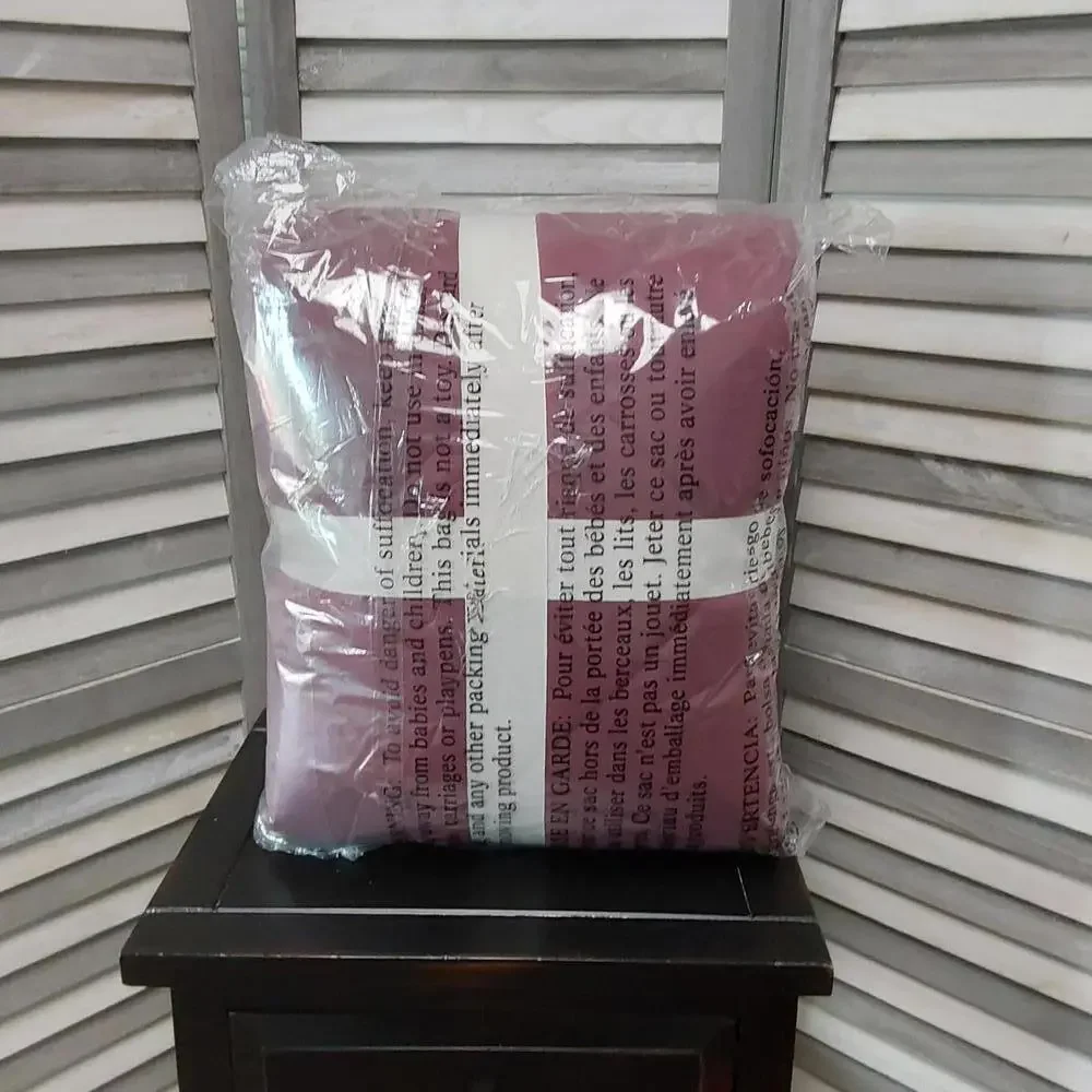 Berkshire Ultra Blanket – Flannel Knit – Cozy Comfort in Plum | Queen
